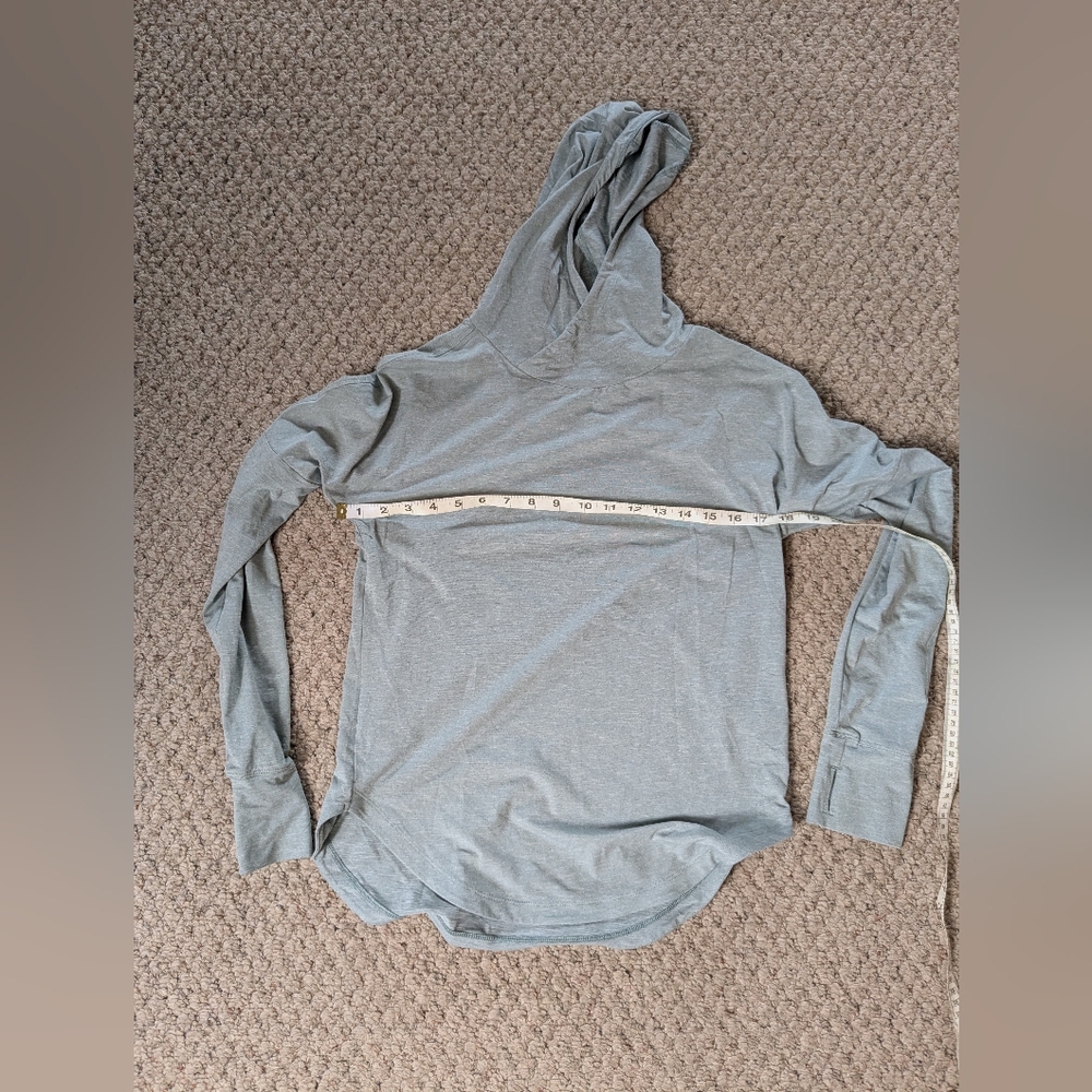 REI sahara shade hoodie